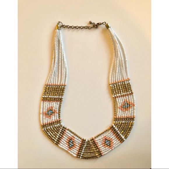 Forever 21 Jewelry - Women’s beaded statement necklace